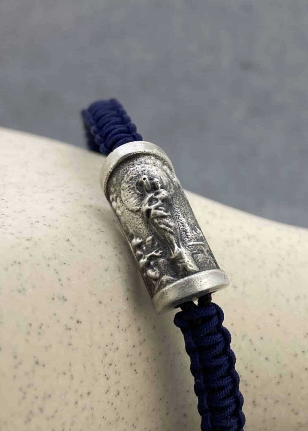 Pulsera de la Virgen nylon azul Marino