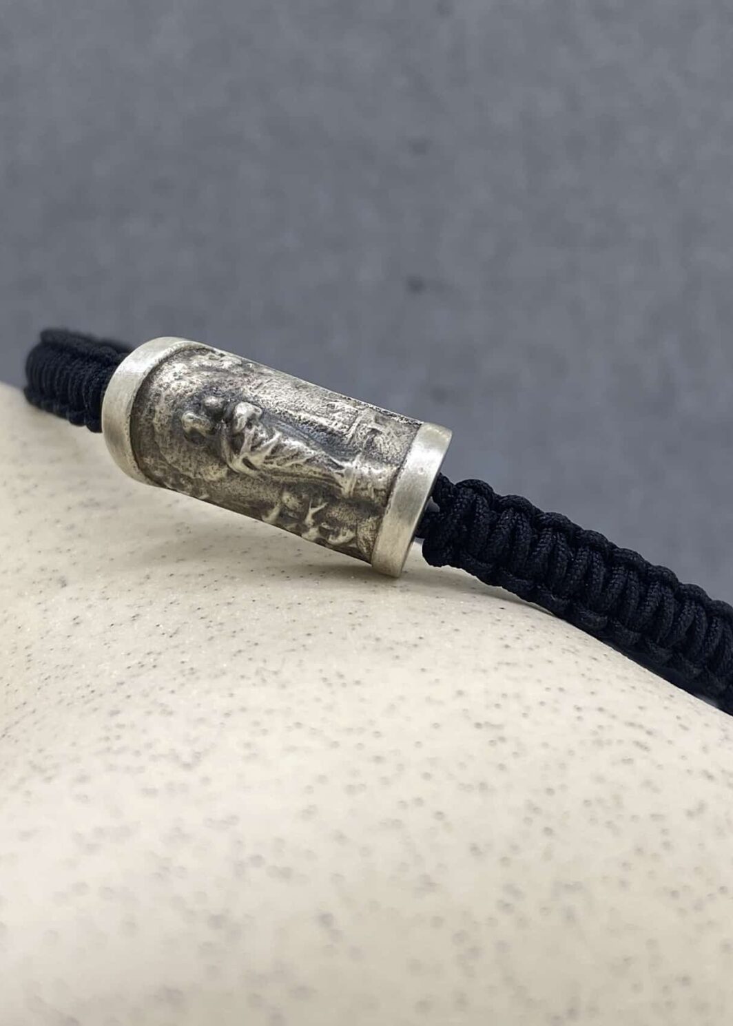 Pulsera Virgen Plata Nylon Negro