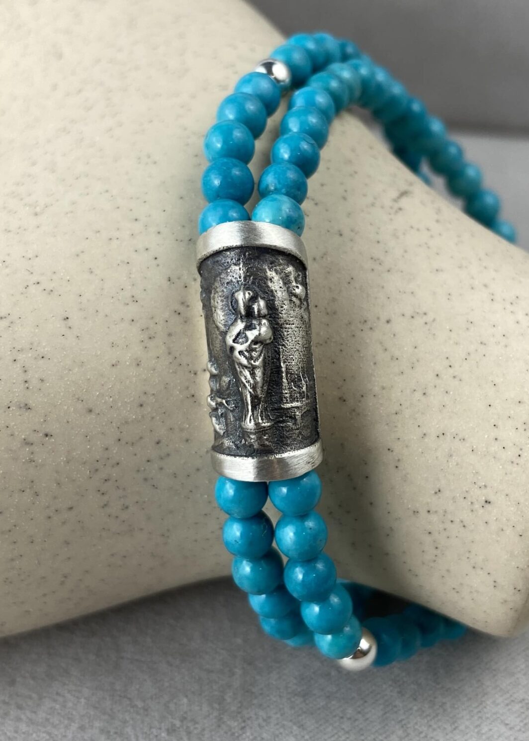 Pulsera Virgen del Pilar con Turquesa Natural – Protección y Serenidad